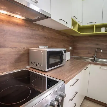 3 Bdr For 6 Center Close To National Museum Apartment