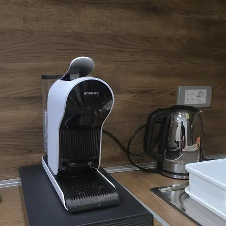 3 Bdr For 6 Center Close To National Museum Bělehrad